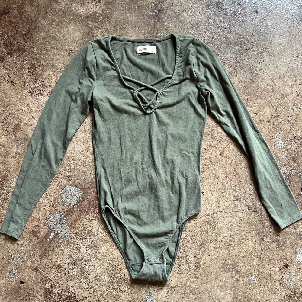 Hollister bodysuit